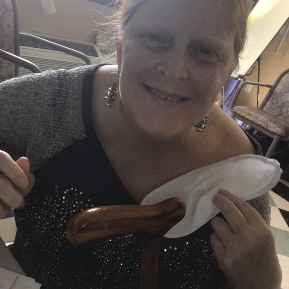 Meet your Posher, Julia